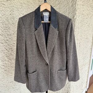VTG Gray Tweed Single Button Blazer w/ Suede Collar by White Stag